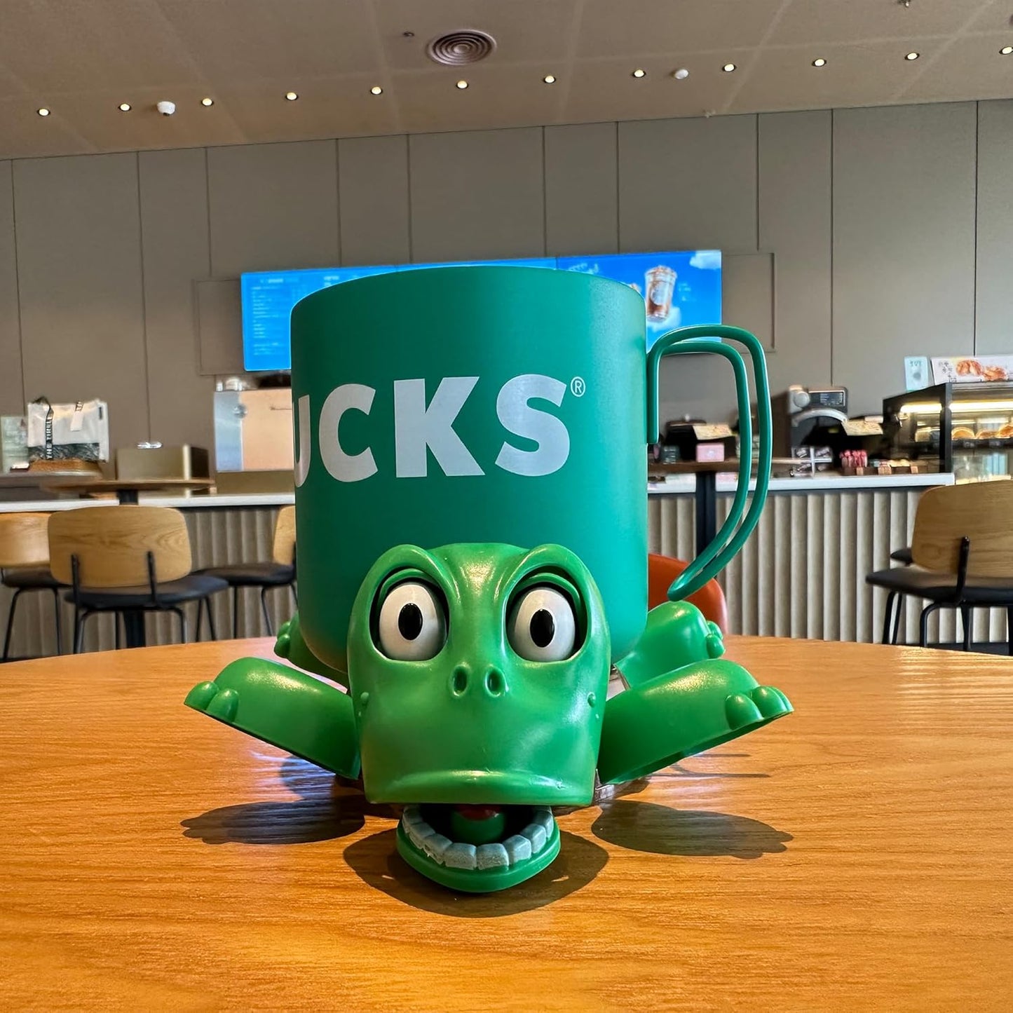 🔥Funny Turtle Coaster & Cup Holder, Moving Limbs, Cute Home Decor Gift